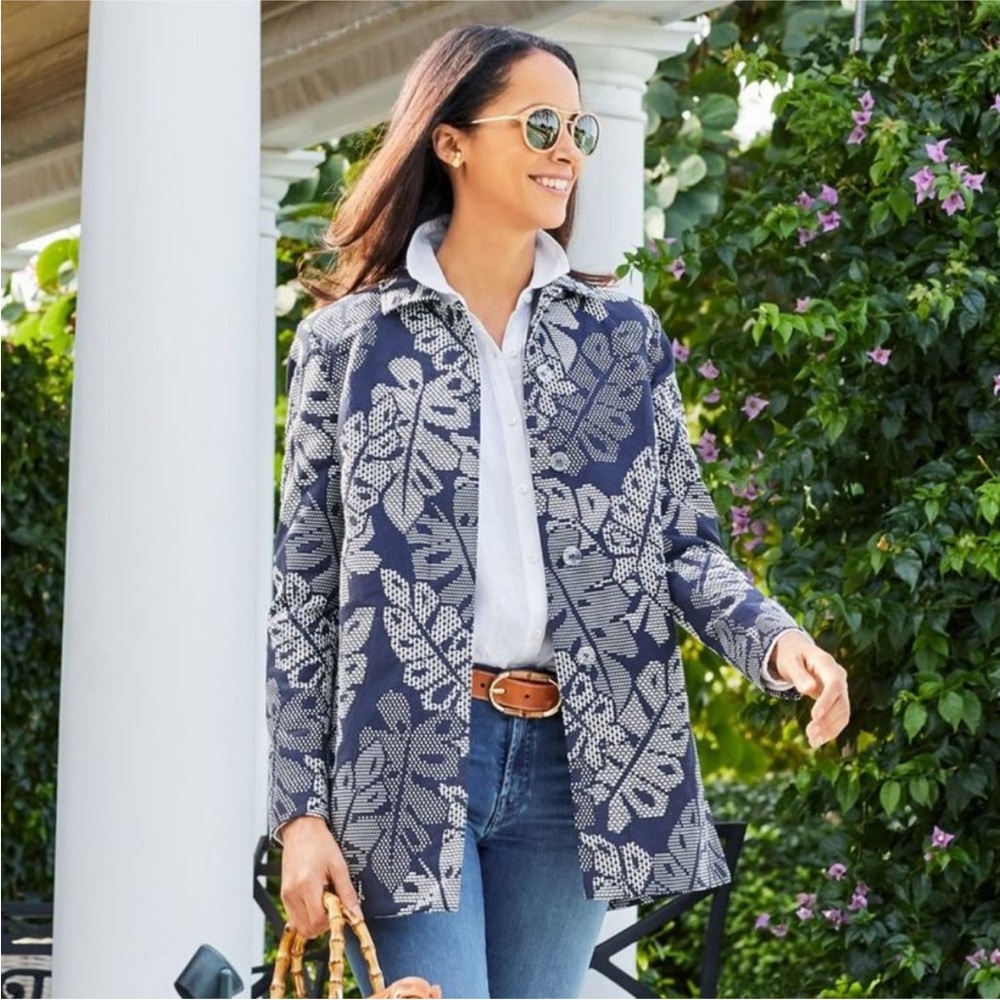 J. McLaughlin Navy and White Floral Jacquard Jacket